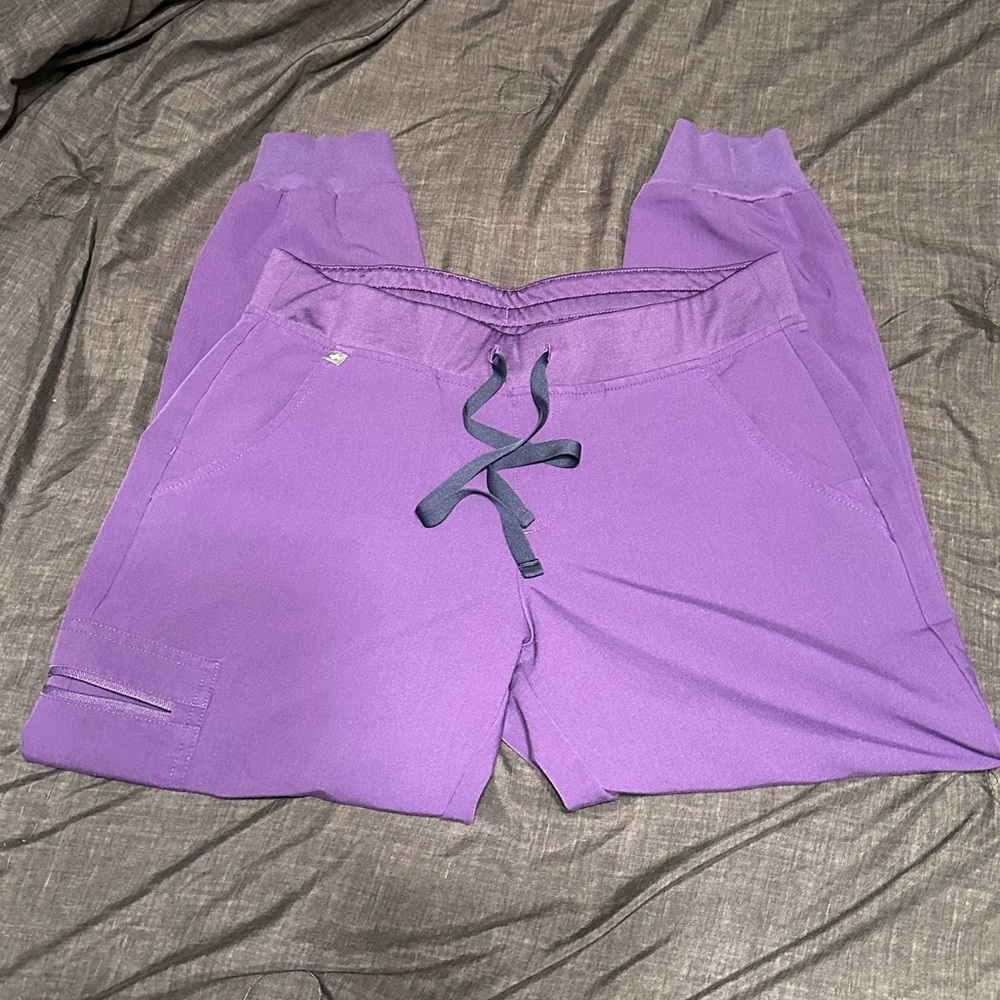Figs Zamora Joggers Digital Grape Medium Petite (Bottoms only)